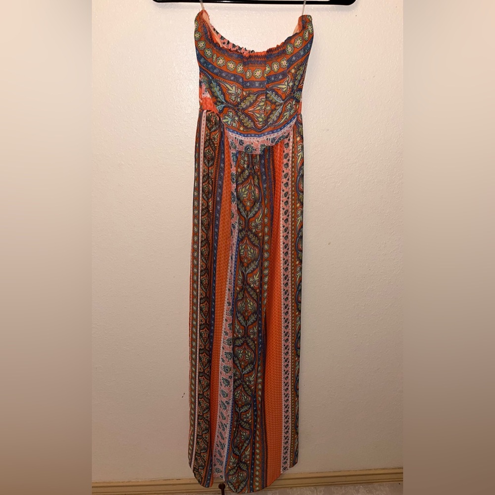 Strapless. Spring dress. Lightweight.